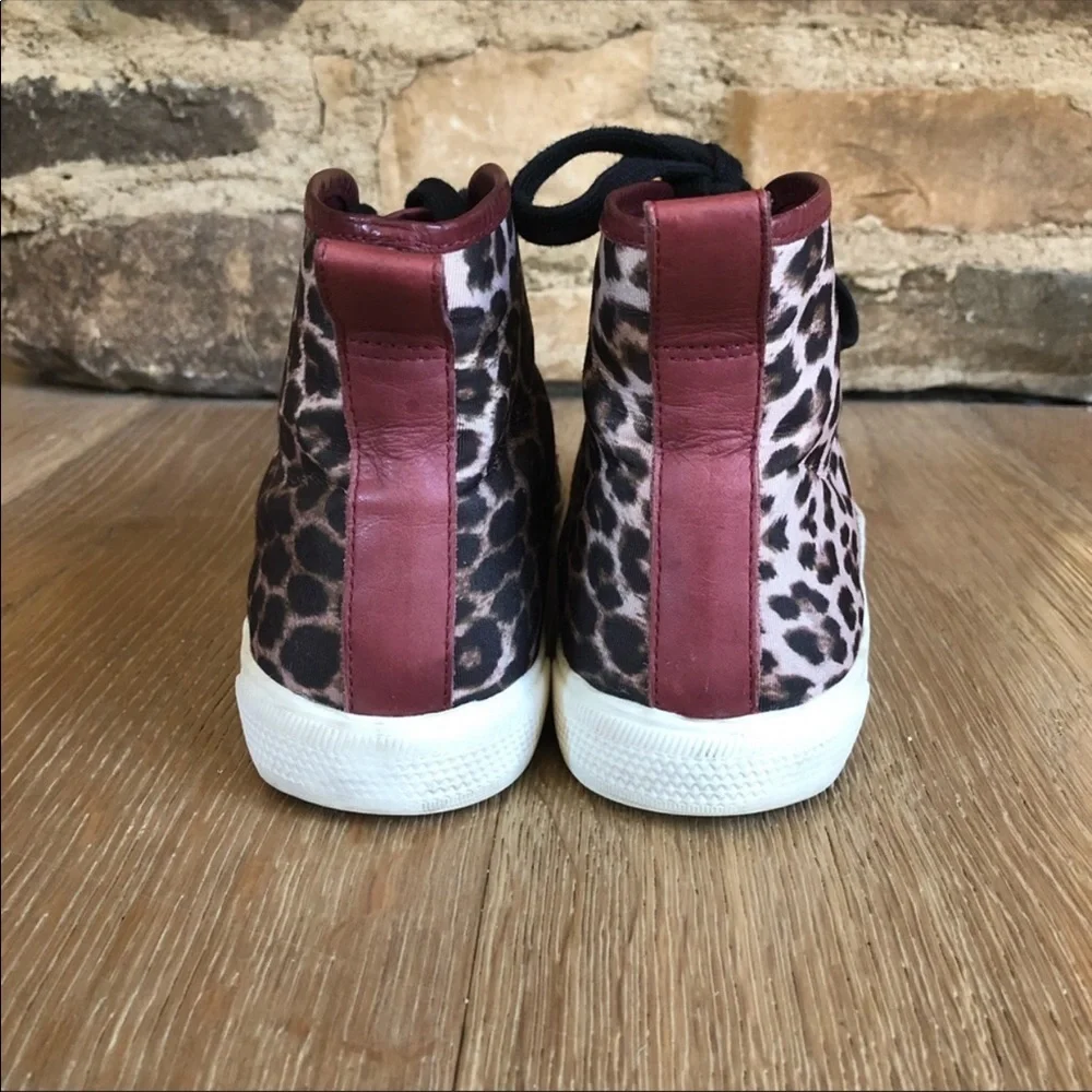 🔥🔥SALE🔥🔥ZIMMERMAN LEOPARD print sneakers Y2K sz 7 price firm!